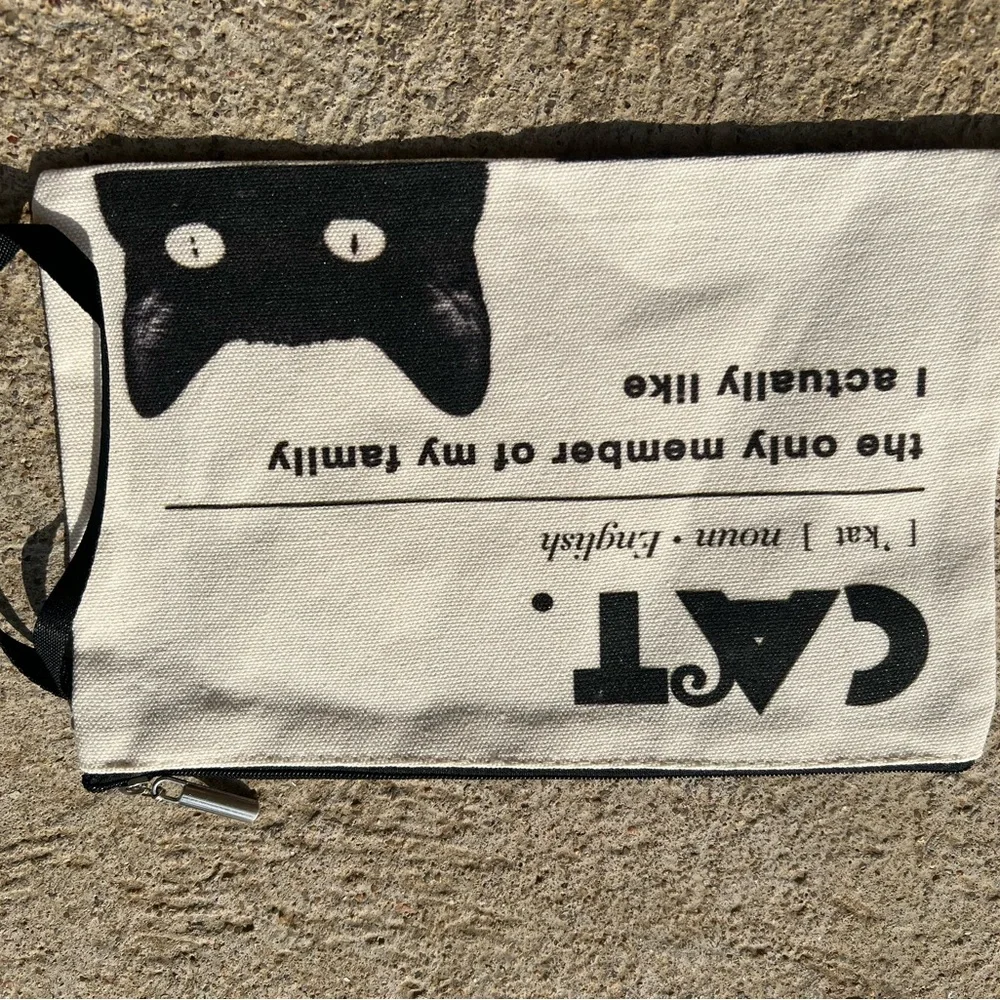 Cat Print Canvas Pouch - Black and‎ Cream